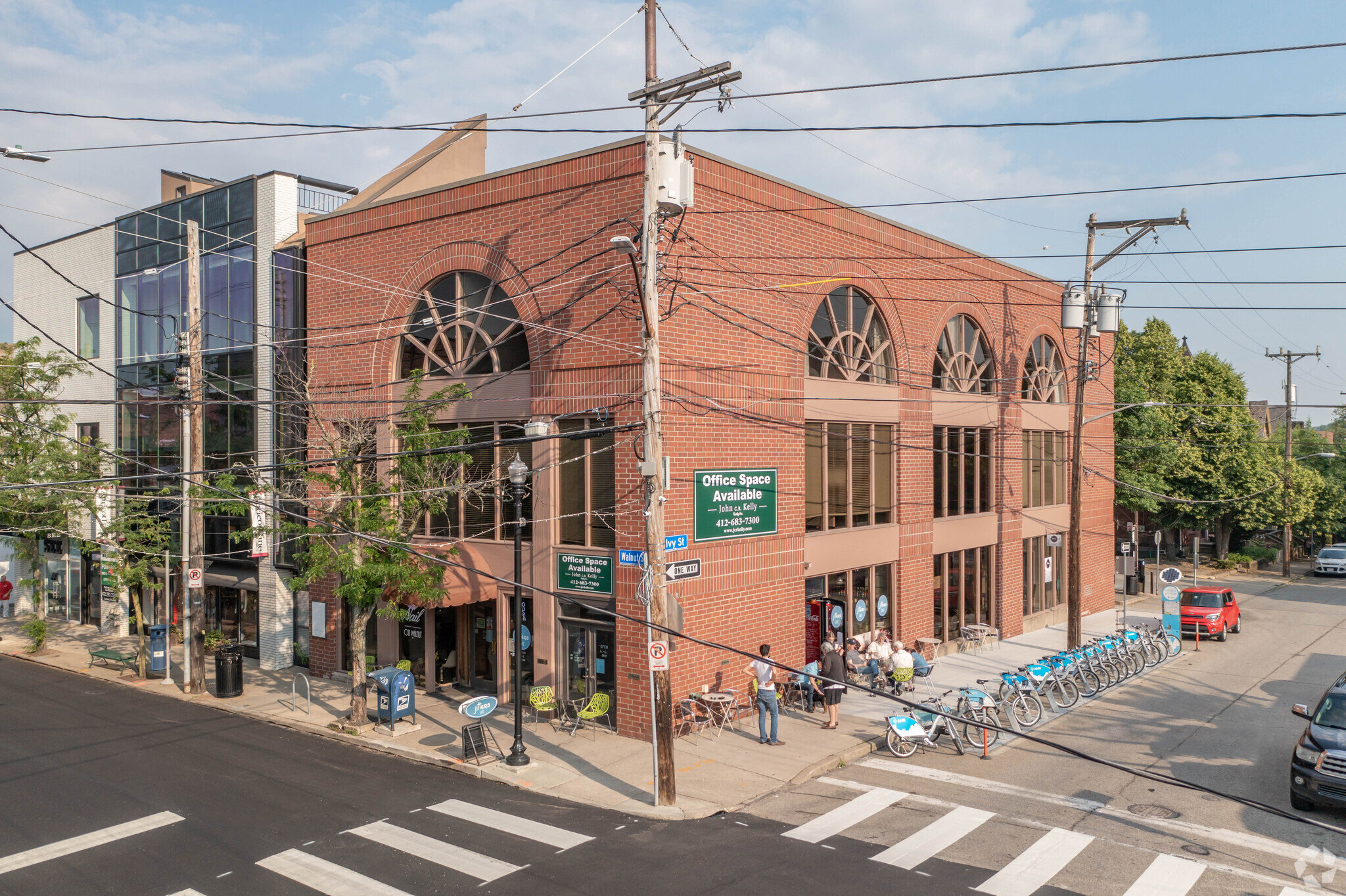 AWC-5541-Walnut-St-Pittsburgh-PA