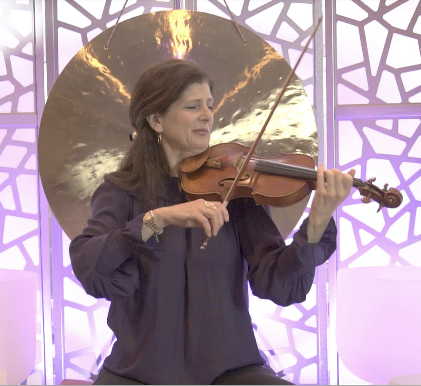 MM Violin Smile